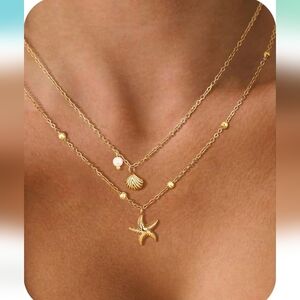 Gold Starfish and Shell Necklace Set
